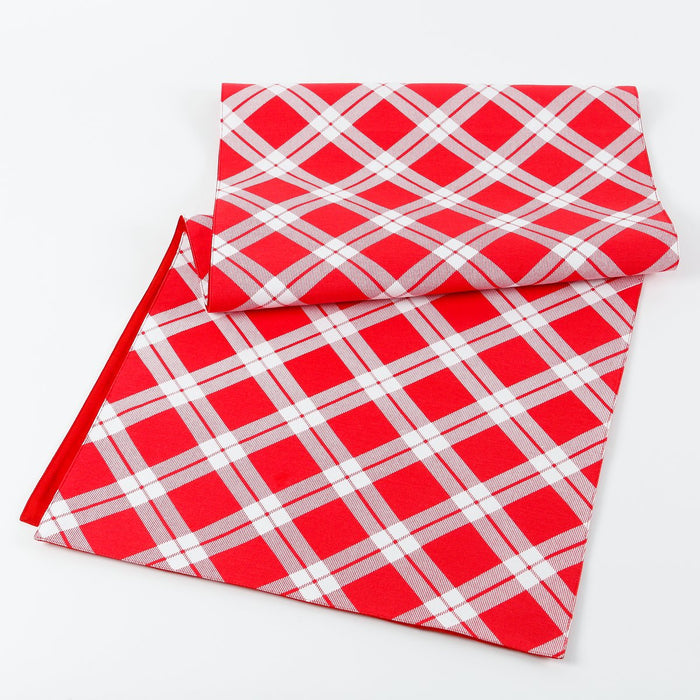 Red and White Diagonal Pattern Table Runner