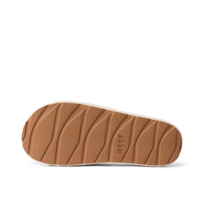 Sydnee Cutback Low - - Underside View