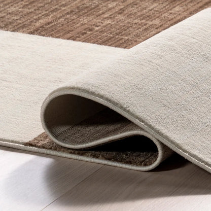 Aspen Checkerboard Fringed Area Rug