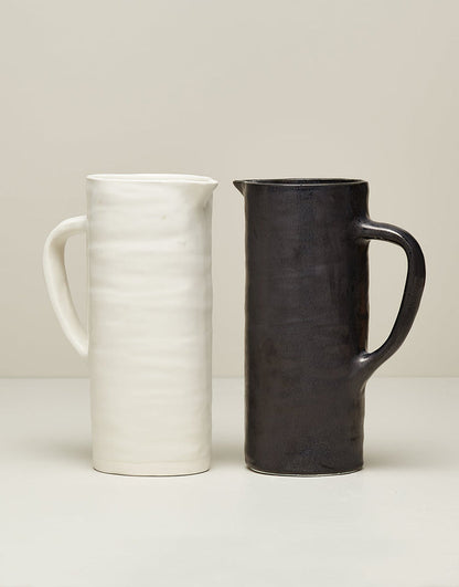 Bare Pitcher