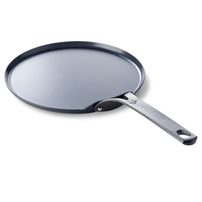 Black Steel pannenkoekenpan 26 cm zwart zijaanzicht