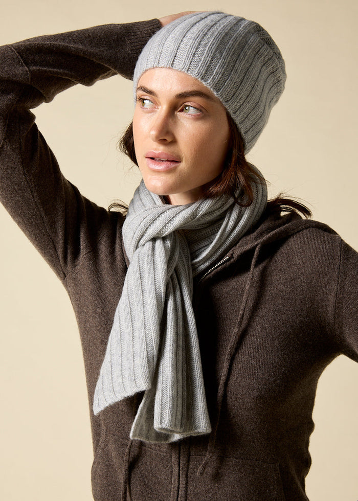 Sonya Hopkins pure cashmere rib beanie in pale marle beige