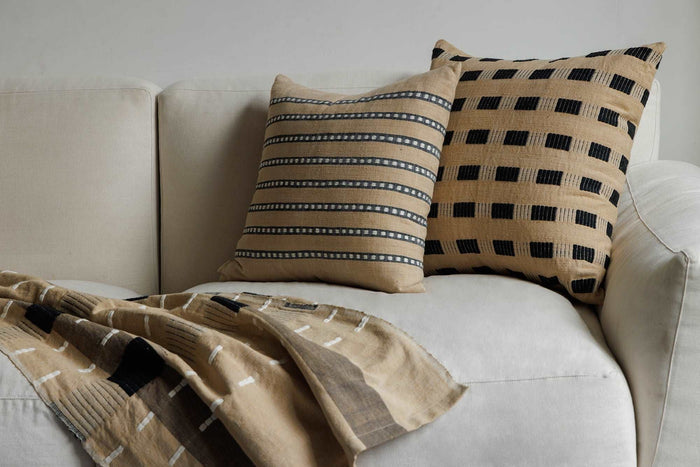 Dessie Pillow - Sand