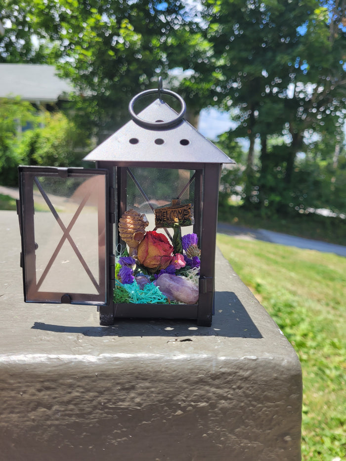 Fairy House- Welcome Beehive