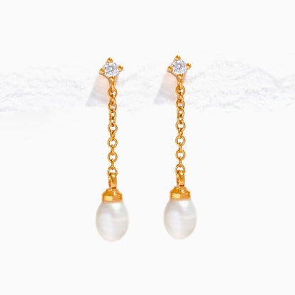 Falling for You Pearl Drop Earrings