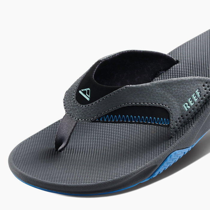 Fanning - Gunmetal/Ocean - Down the Line 1 View