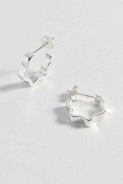 Flat Wave Hoops