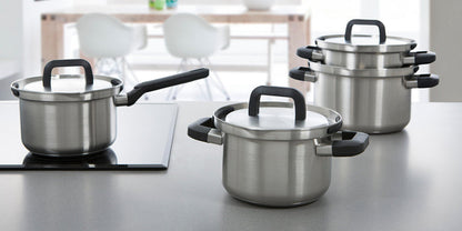Flow Cool pannenset 4-delig zilver in keuken
