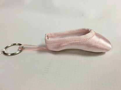 KC-40 Pointe Shoe Key Chain