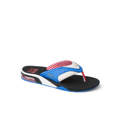 Kids Fanning right-facing flip flop for boys with comfort features, surf-inspired design, and anatomical arch support.