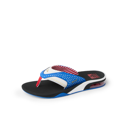 Kids Fanning right-facing sandal with red, white, blue star pattern, anatomical arch support, and soft-rebound cushioning