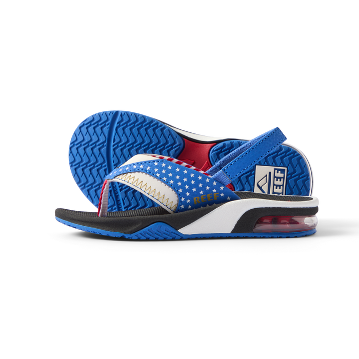 Little Fanning boys’ sandal facing left, beach-inspired with anatomical arch support and soft cushioning.