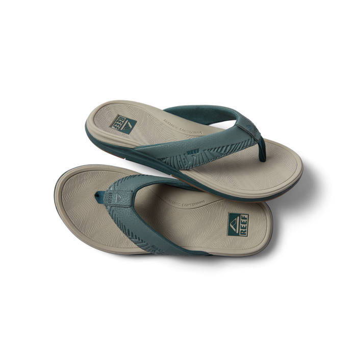 Offshore men's flip flops, top view of lightweight, water-friendly sandals with soft cushioning and arch support.