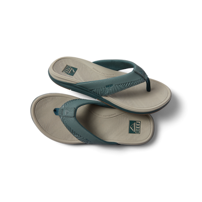 Offshore men's flip flops, top view of lightweight, water-friendly sandals with soft cushioning and arch support.