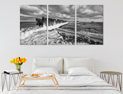 Old Pier BW Canvas Print #7241