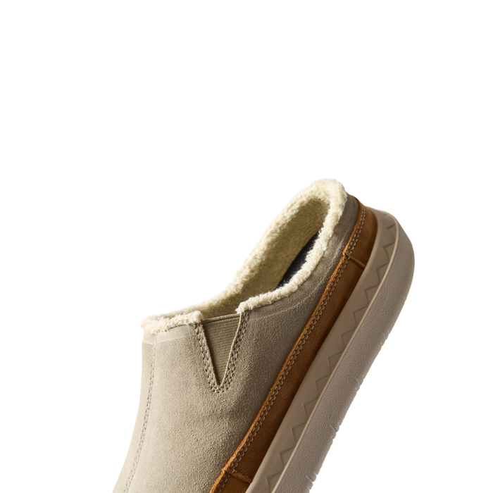 Rambler Mule facing left, close-up of upper and heel with soft-rebound cushioning and cozy lining for all-day comfort.