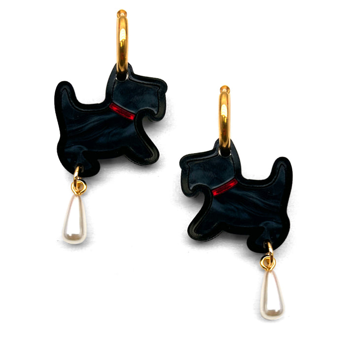 Scottie with Pearl Gold Dangle Earring