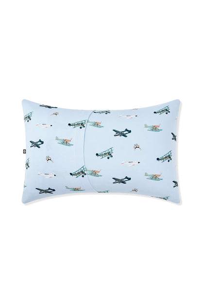 The back of the Standard Pillowcase in Take Off showing the envelope closure