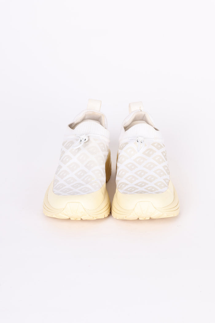 Veja Womens Cream Sneakers Size EU 37