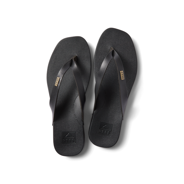 Vista Lune black flip flops top view, showing front straps with anatomical arch support, water-friendly comfort design.
