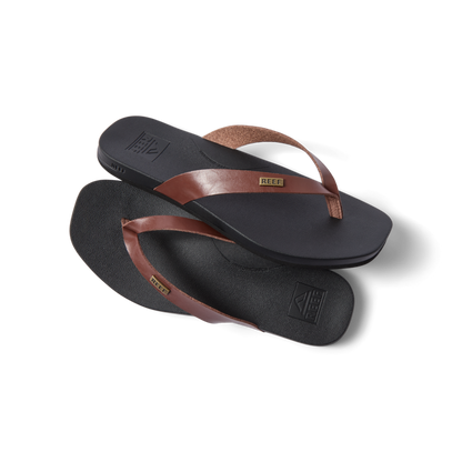 Vista Lune women's sandals facing right, close-up of top and sole, brown straps, black footbed, comfort beach footwear.